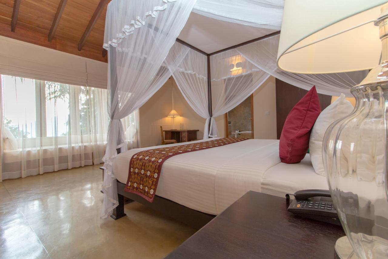 Kings Pavilion Luxury Hotel Канди Экстерьер фото